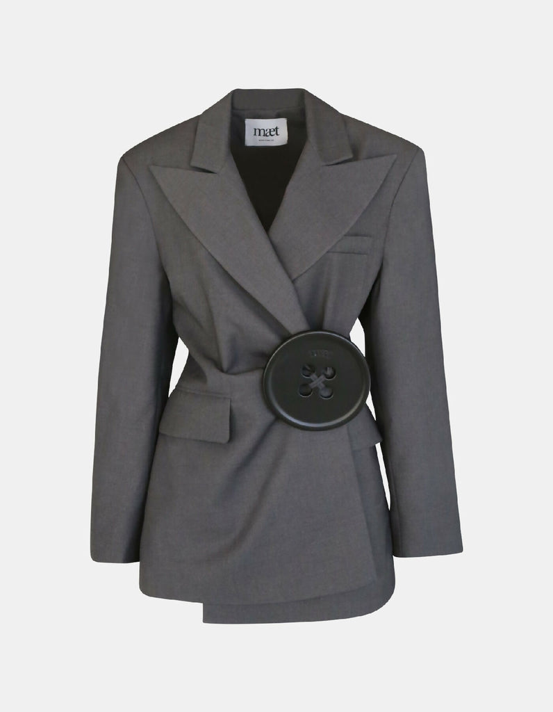 Maet big button jacket in grey 8