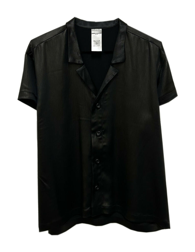 Open collar shirt