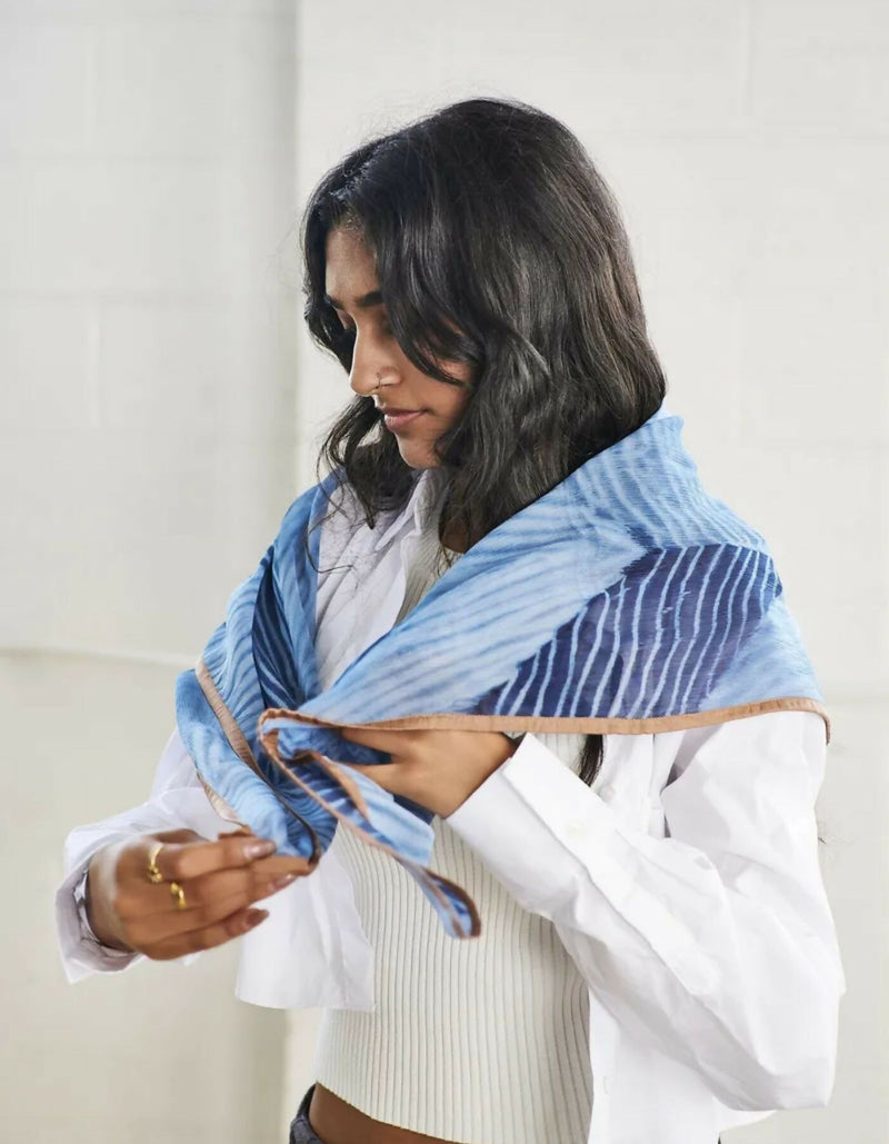 Samu Indigo Scarf