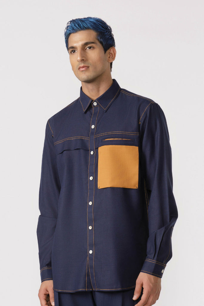 Contrast patch pocket shirt