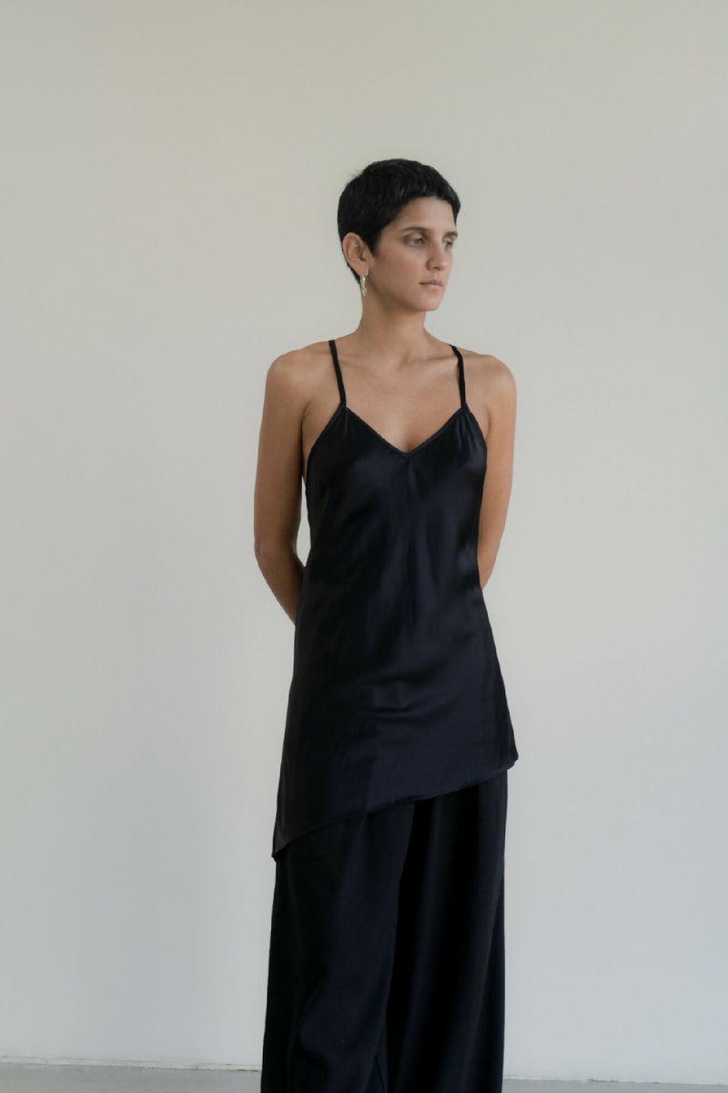 UROZHAY BLACK VISCOSE TOP