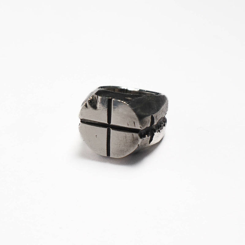 CROSS SIGNET RING