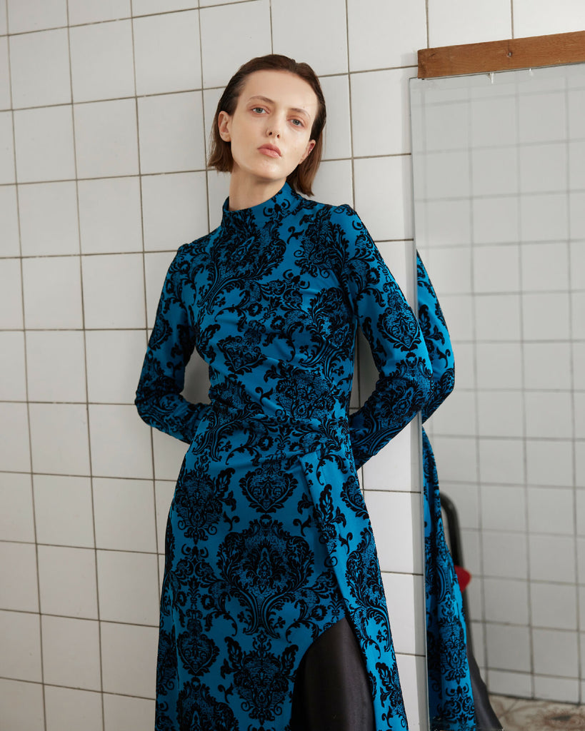 Elegant Long-Sleeve Dress With Velvet Pattern Blue