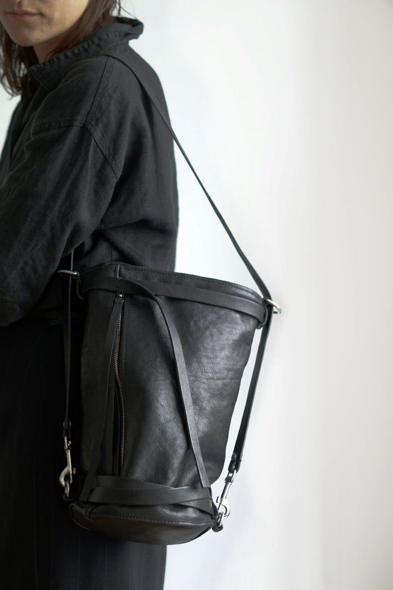 marie-bernadette-woehrl-bag-leather-duffle