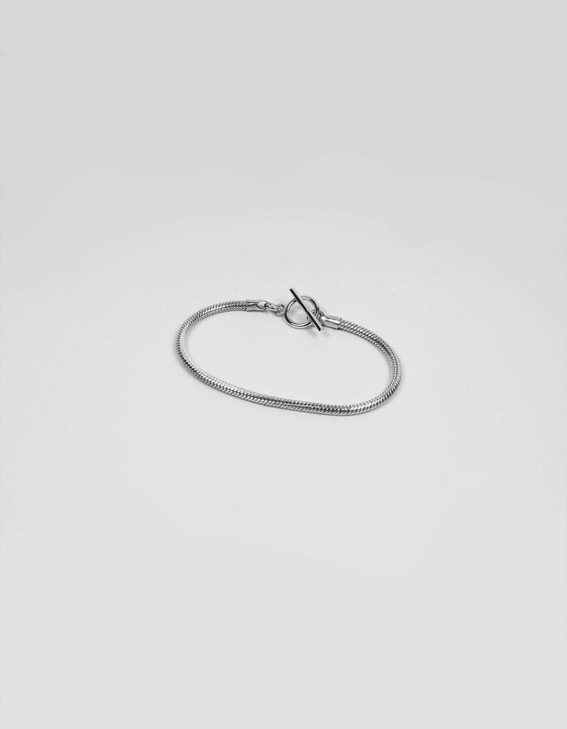 Thick line bracelet