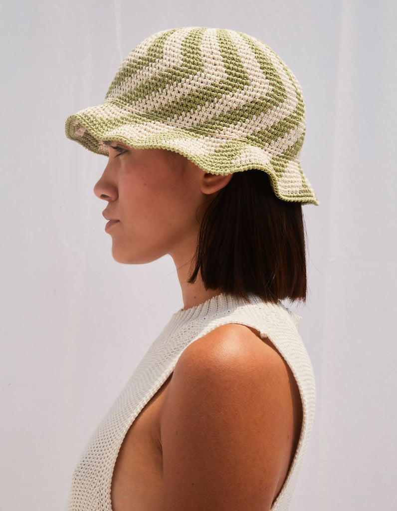 Crochet Knit Bucket Hat - Green & White