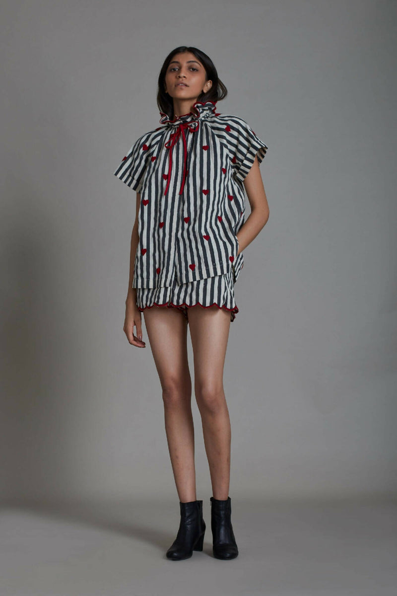 Stripe Tora Shirt and Scallop Shorts Set-Black with Red Heart (2 PCS)