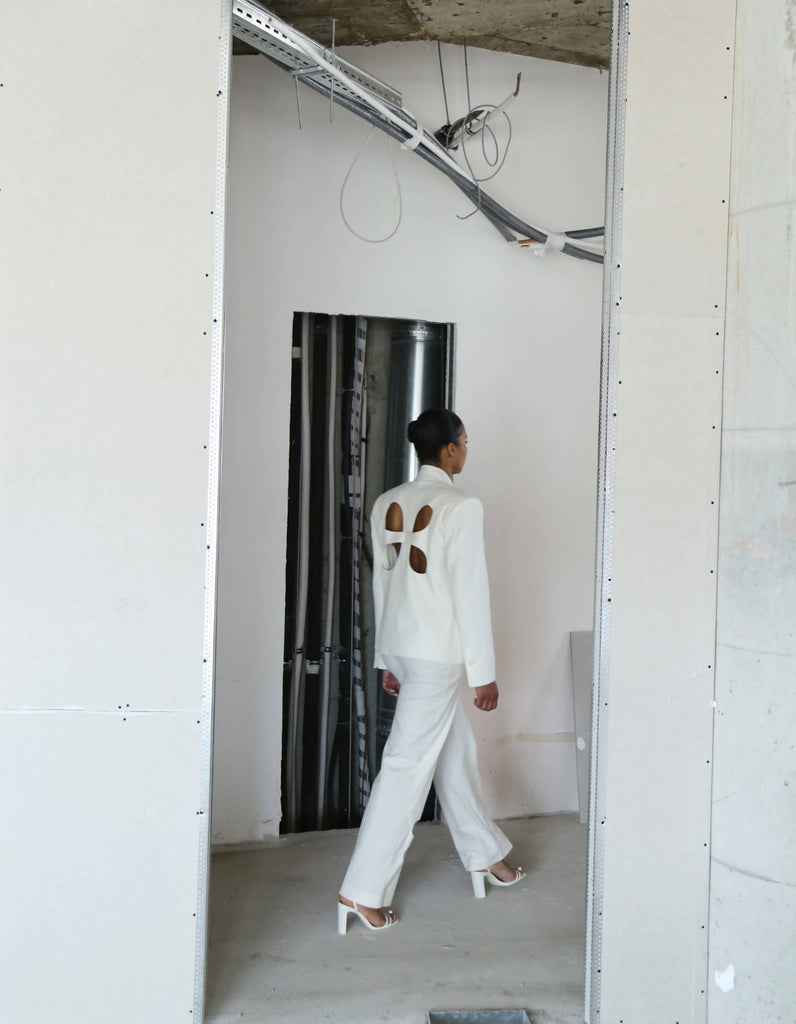 Terfil White Linen Pantsuit