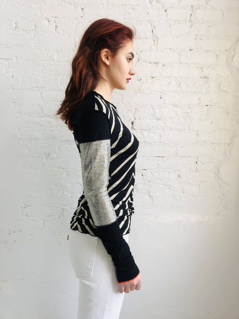 ONE- OF- A- KIND ZigZag Top Black/Silver