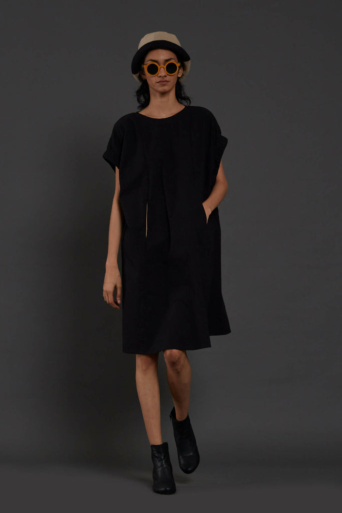 Black Pocket Dress