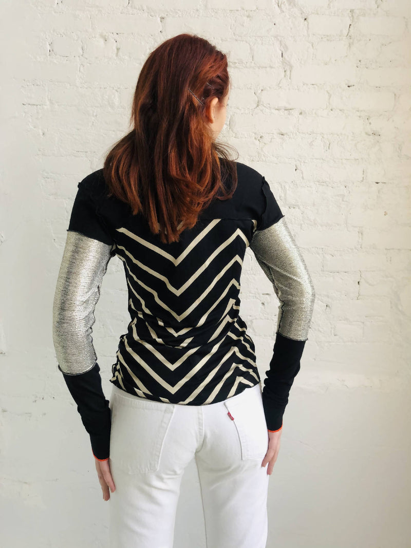 ONE- OF- A- KIND ZigZag Top Black/Silver