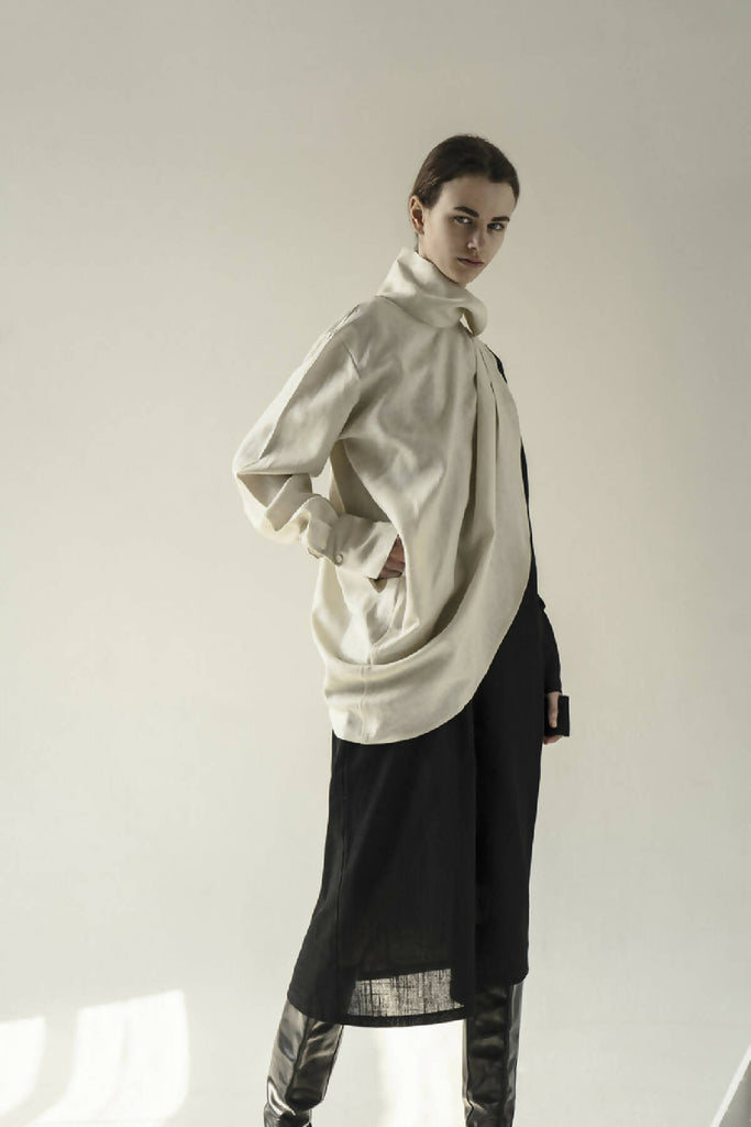 CREAM LINEN SLEEVE LAYER