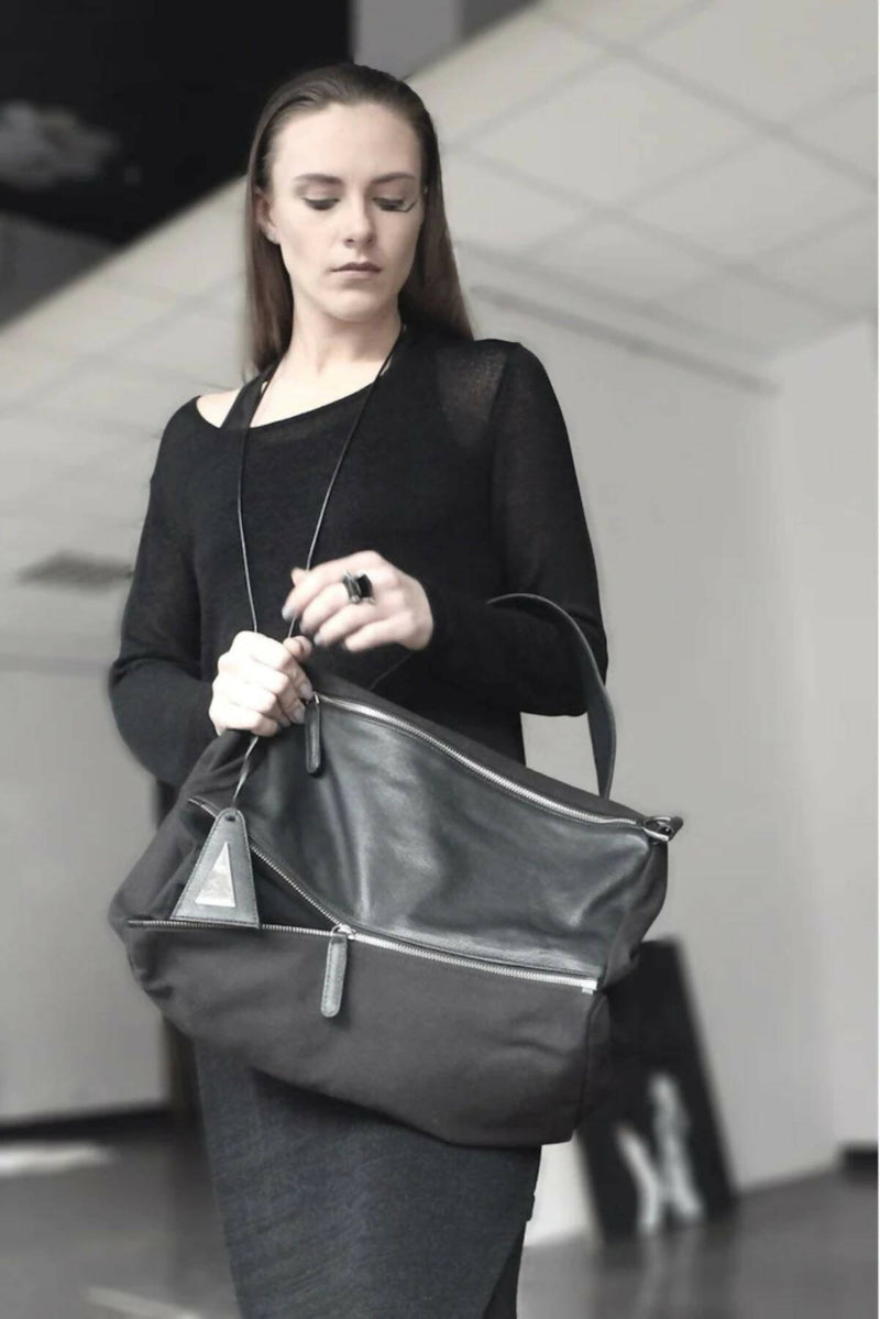 Transformable Shoulder Bag