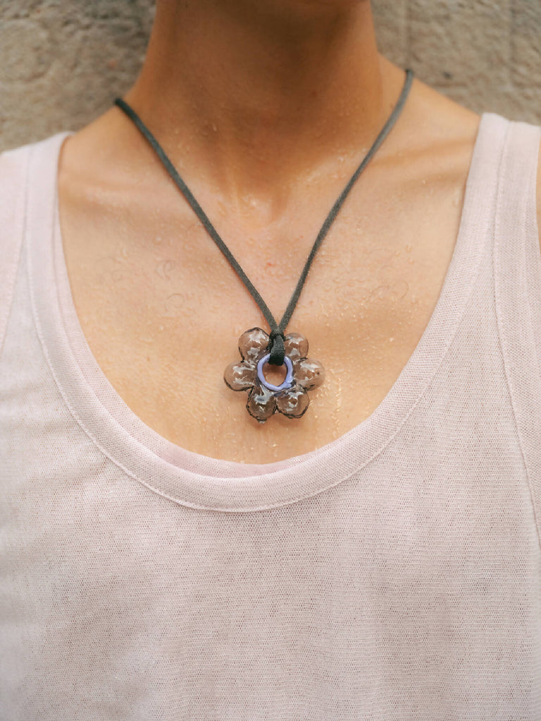 Poppy Necklace 02