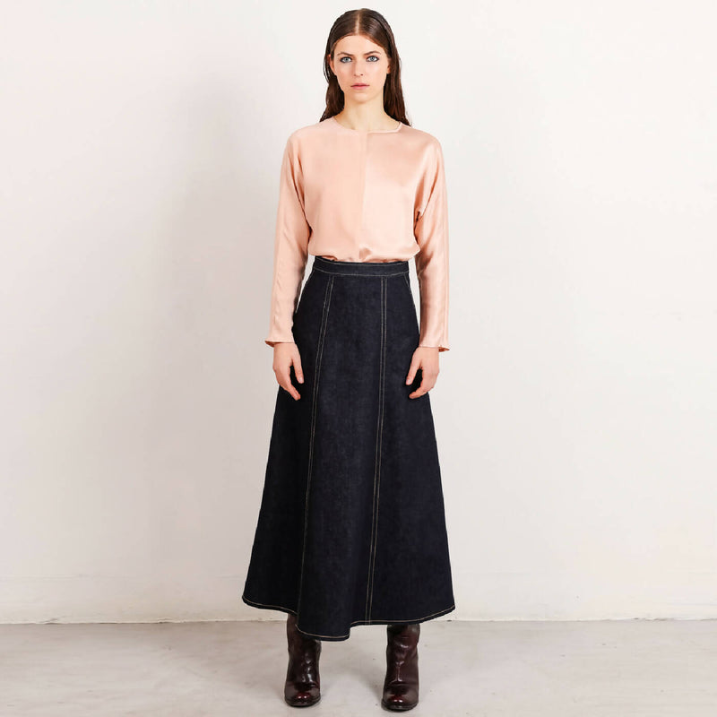 A-line denim skirt Flow in raw denim