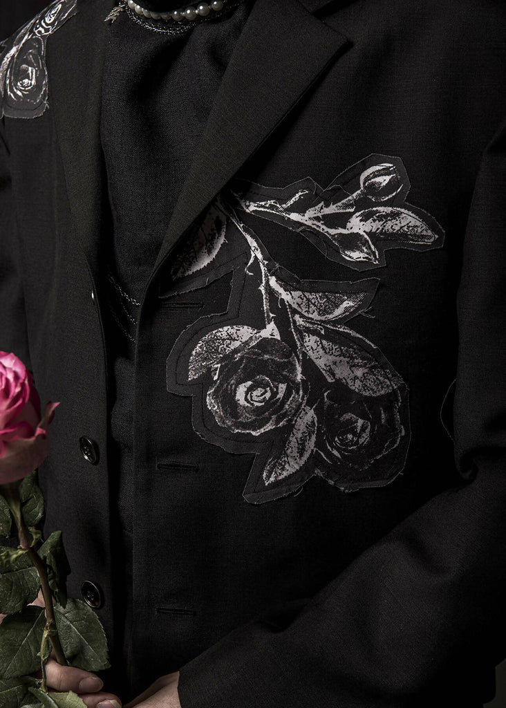 thyone_ black flowers jacket