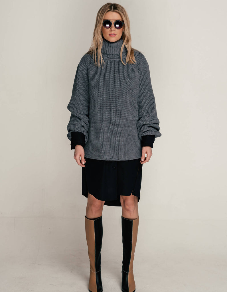 Margee Oversized Gray Sweater