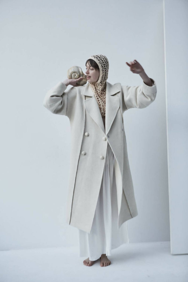 SNEGUROCHKA CREAM COAT