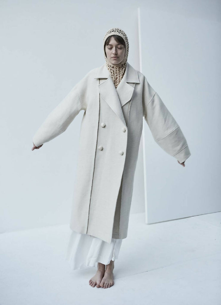 SNEGUROCHKA CREAM COAT