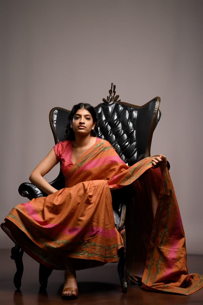 Dhupdi Saree