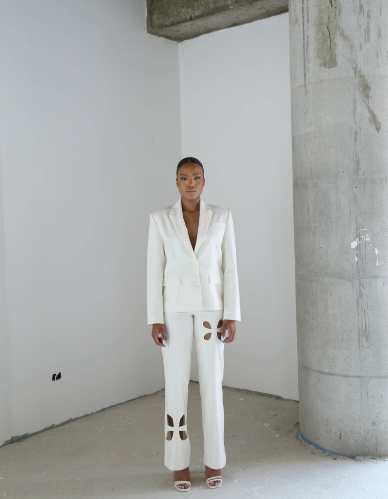 Terfil White Linen Pantsuit